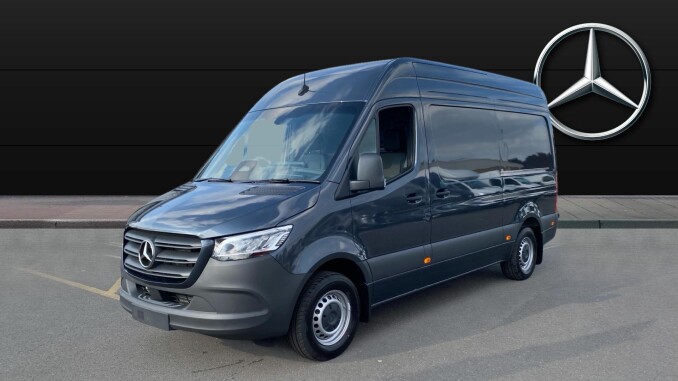 Mercedes-Benz Sprinter 315Cdi L2 Diesel Rwd 3.5t H2 Select Van - Image 3